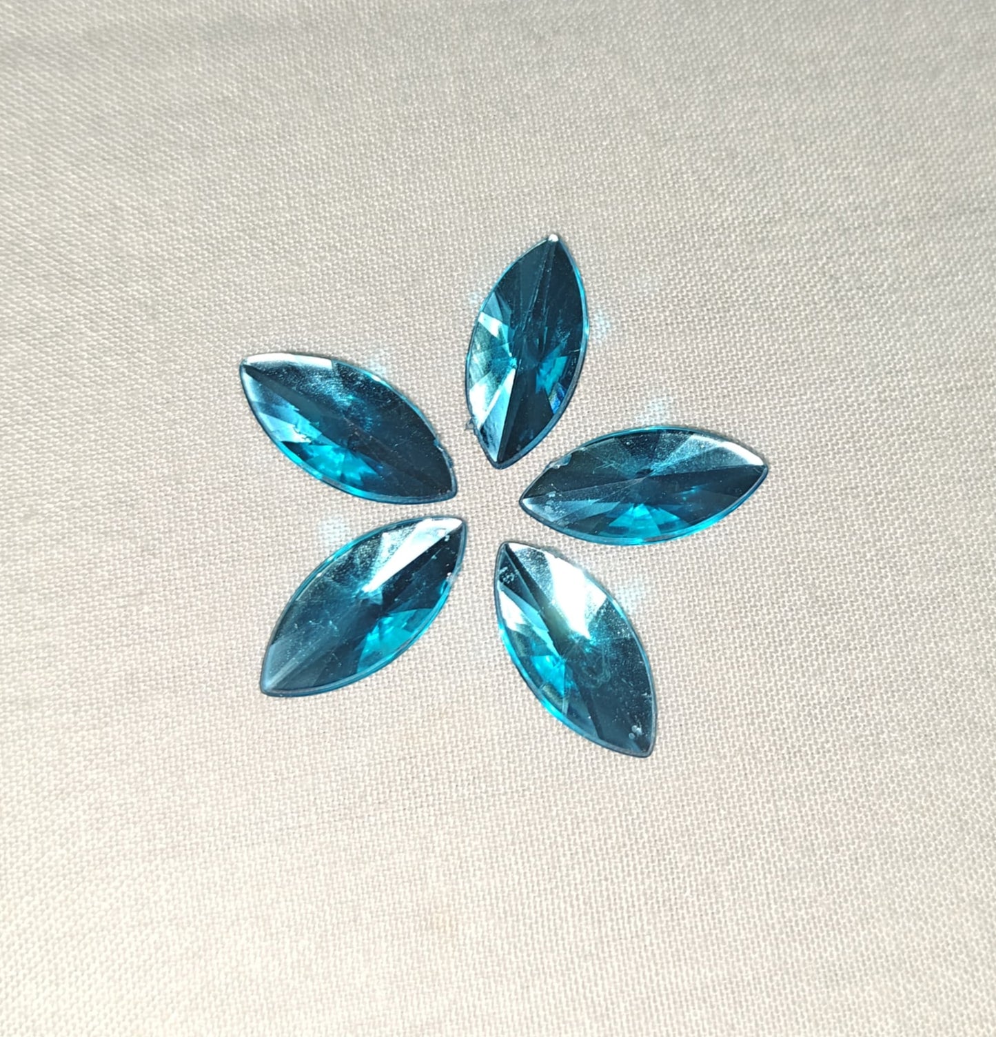 Rhinestone - Marquise (Large 7x15mm) | Teal Blue