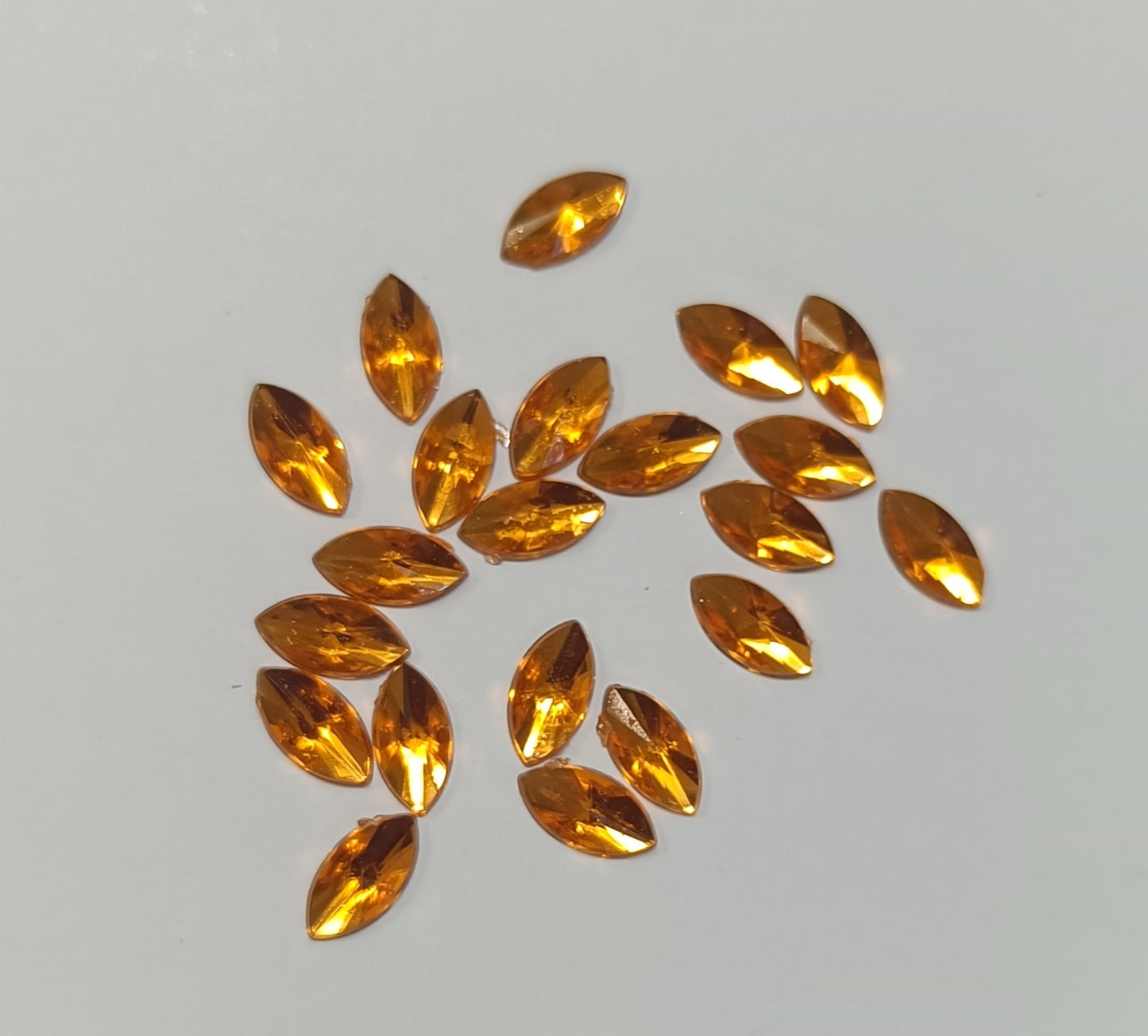 Premium Acrylic Flatback Rhinestone Combo (18 Colours, Marquise small 5x10mm)