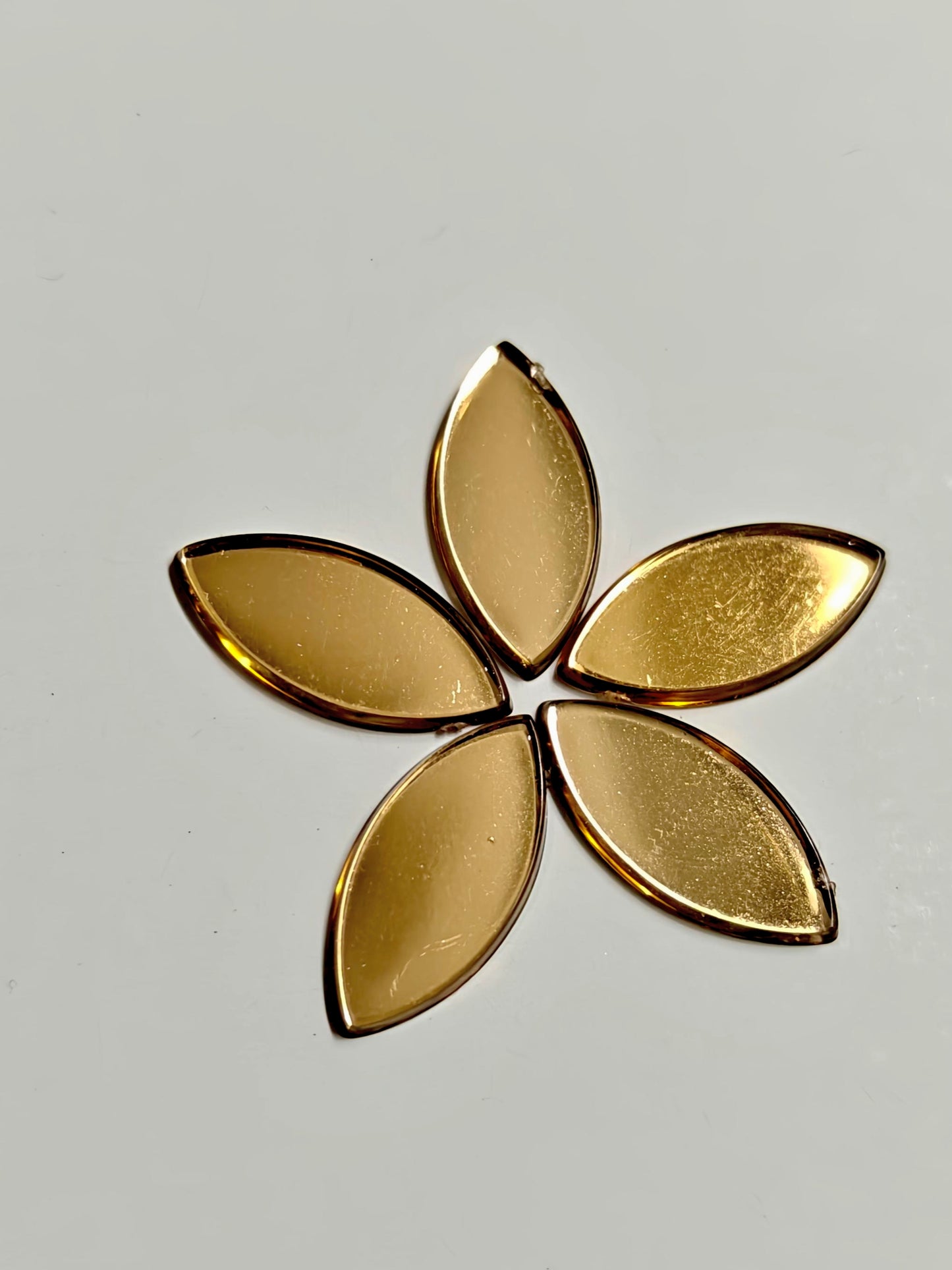 Acrylic Mirrors - Marquise (Large 7x15mm) | Golden