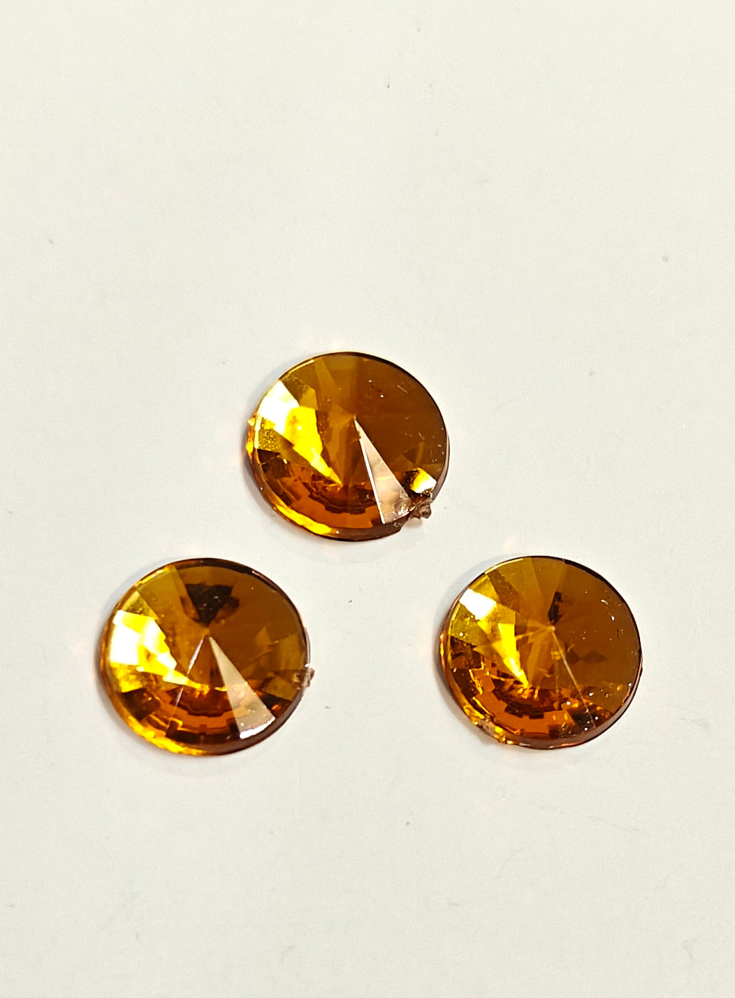 Rhinestone - Round (medium - 10mm) | Golden Yellow