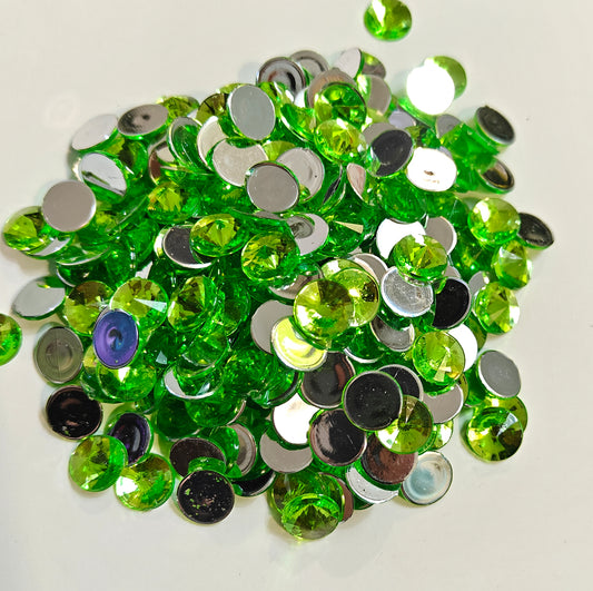 Rhinestone - Round (medium - 10mm) | Light Green