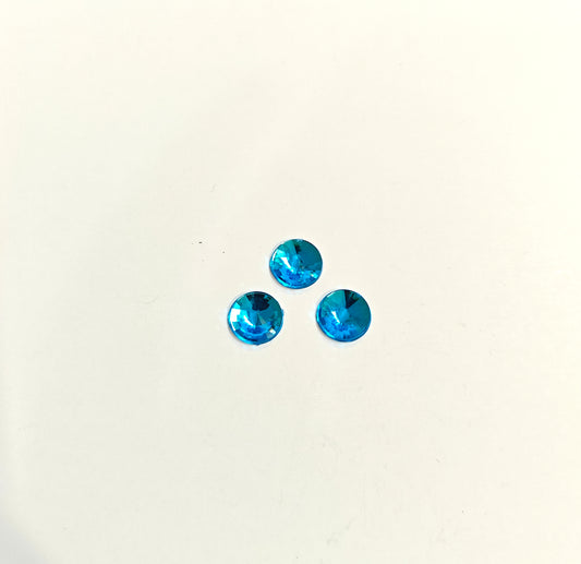 Rhinestone - Round (medium - 10mm) | Sky Blue