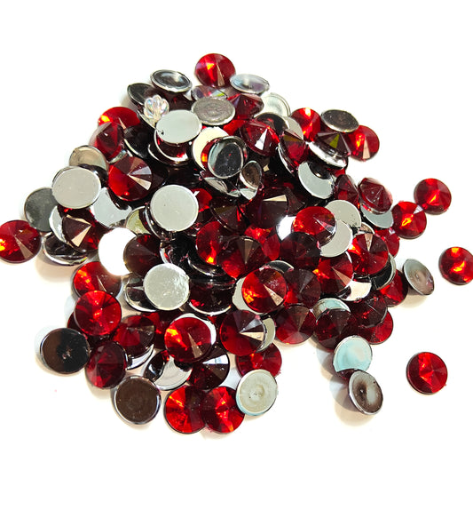 Rhinestone - Round (medium - 10mm) | Red Maroon