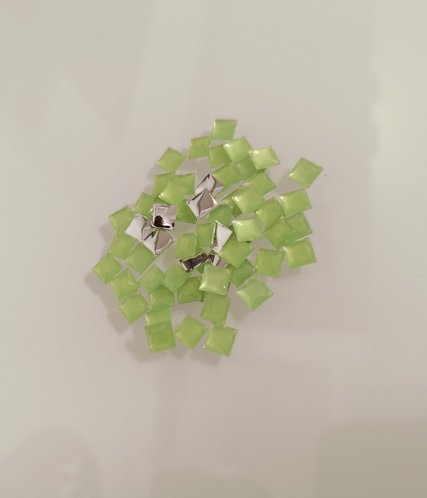 Glau - Premium Acrylic Flatback Rhinestone Combo (23 Colours, Square 6mm)