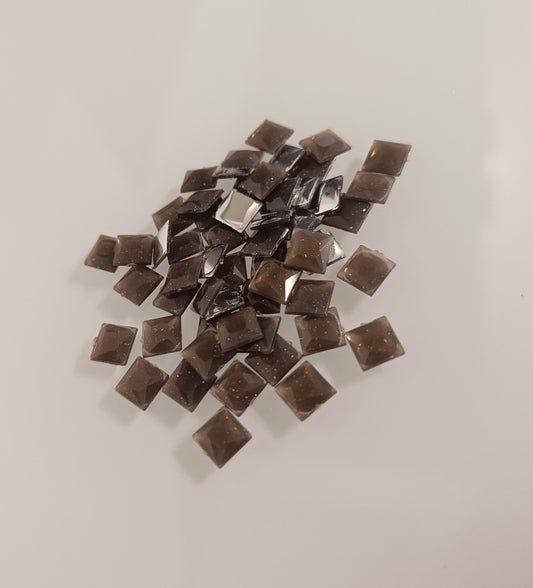 Glau - Square Rhinestone (6mm) | Burnt Umber
